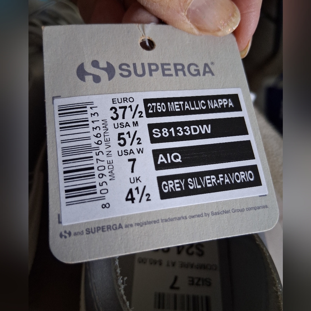 Superga Silver Sneakers, Size 7, NEW - Picture 6 of 7